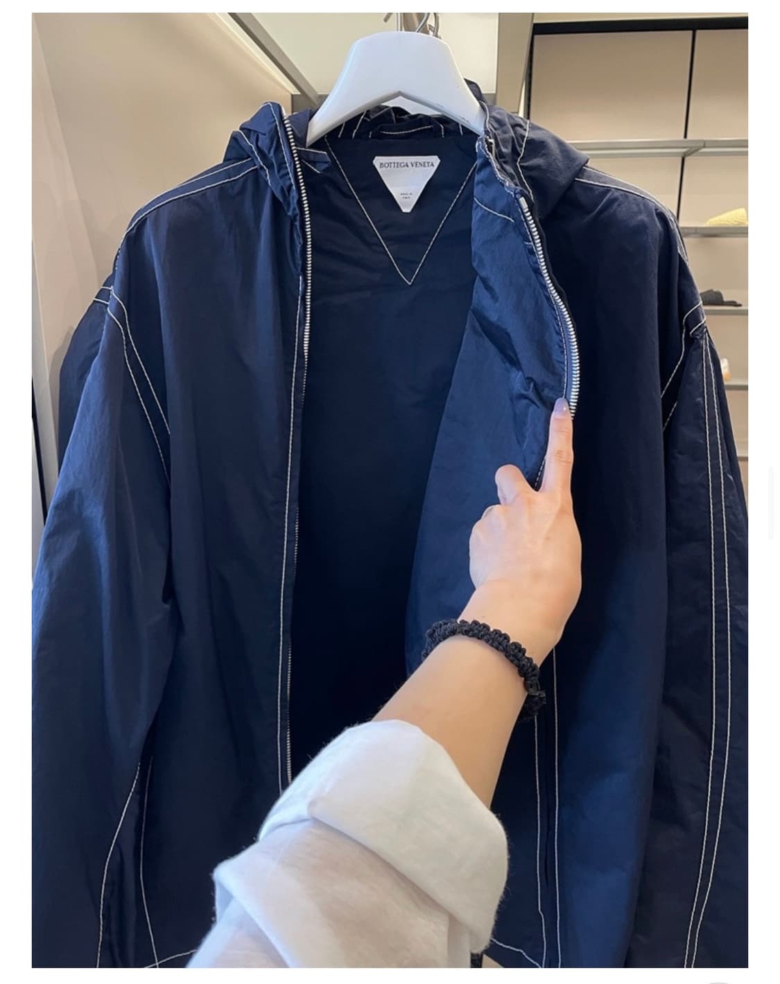 보테가베네타 / 테크 나일론 더블 지퍼 후드 자켓 네이비 / XL 상품이미지4
