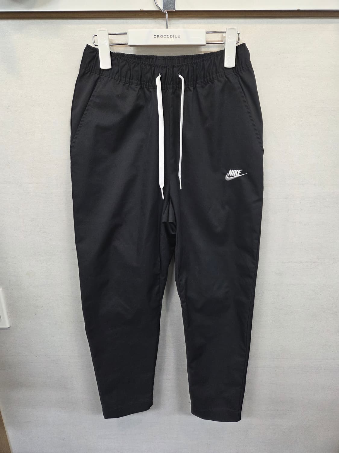 나이키 테이퍼드 레그 우븐팬츠 s 상품이미지1