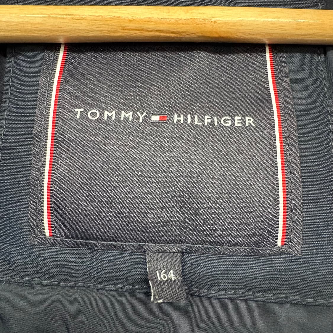 타미힐피거 네이비 후드 패딩 점퍼 남s 상품이미지4