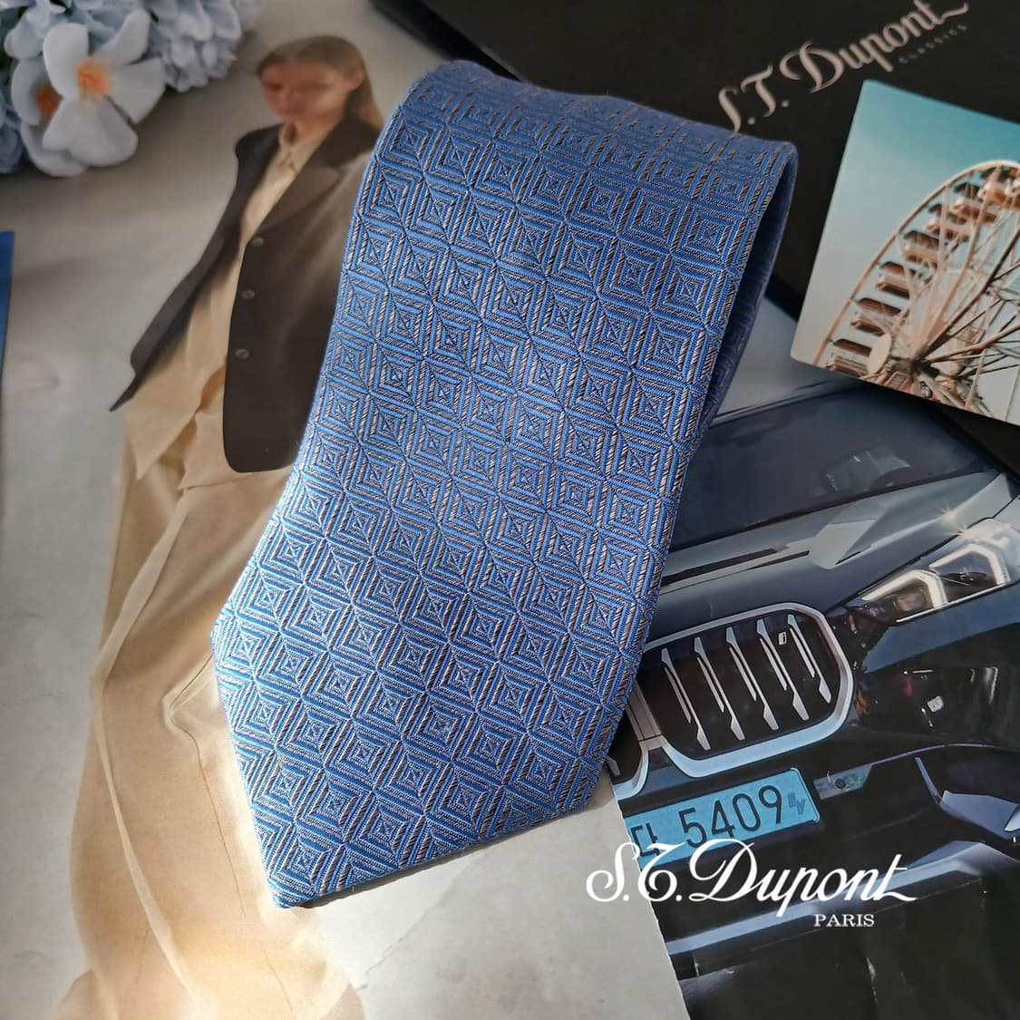 듀퐁 실크 블루 지오메트릭 넥타이 7.9cm A+등급 A19530
 상품이미지1