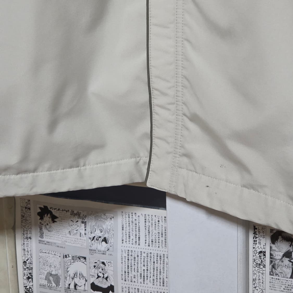 00S 아식스 카키 베이지 배색 바람막이 자켓 상품이미지5