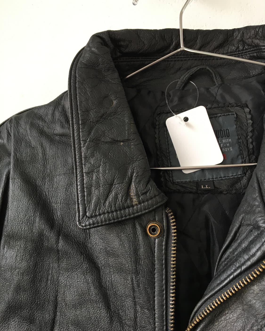 cow Leather bomber jacket 상품이미지5