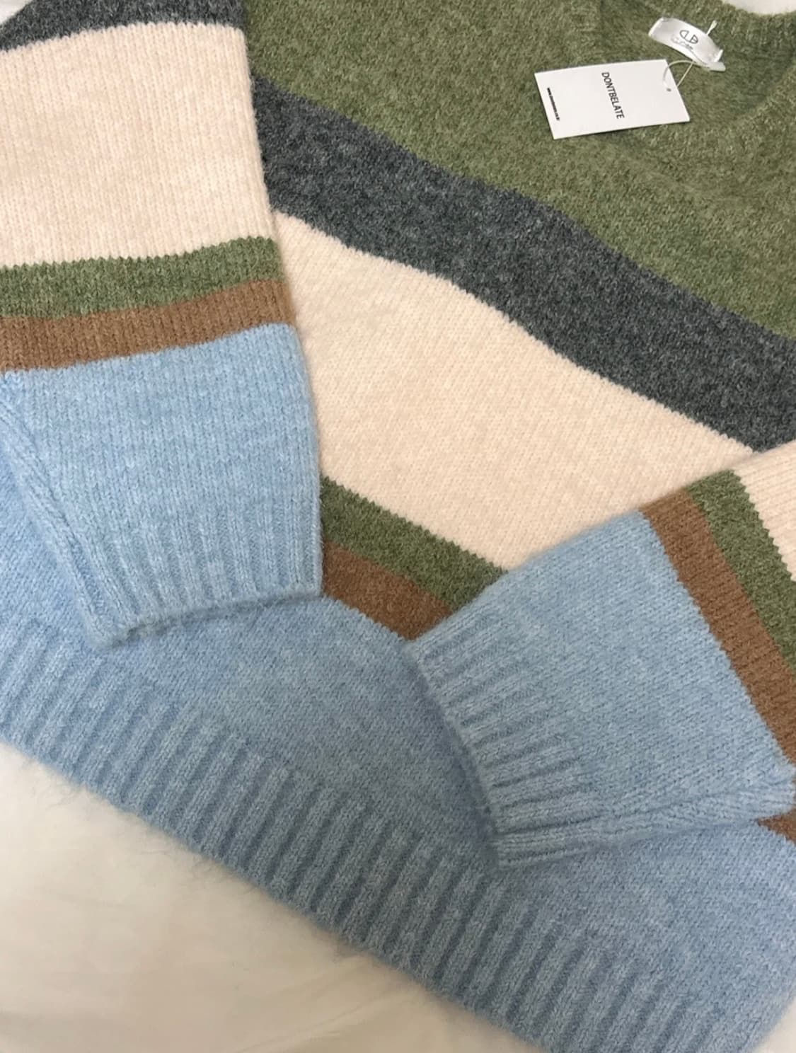 [새 상품] 돈비레잇 스트라이프 니트(남녀공용) 상품이미지3