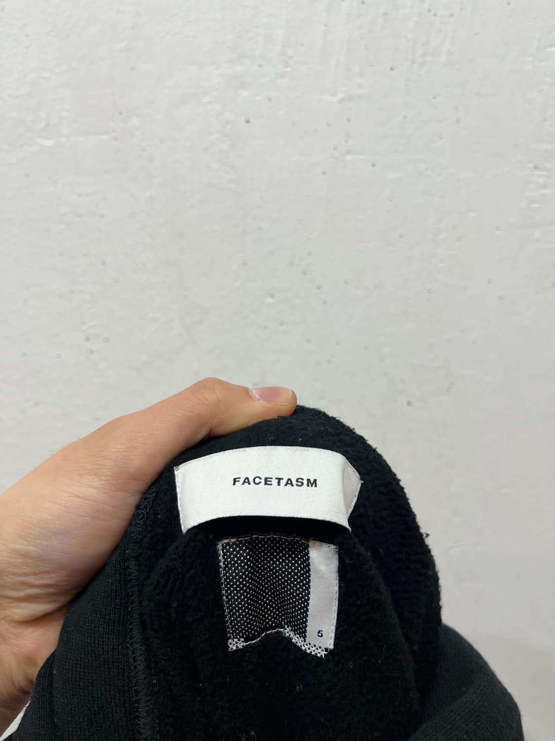 파세타즘 X 디즈니 19AW 로져 래빗 터틀넥 맨투맨 스웻셔츠 상품이미지8