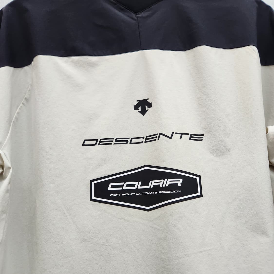 데상트 로고 스트링 나일론 웜업 바람막이 L(XL) 상품이미지6