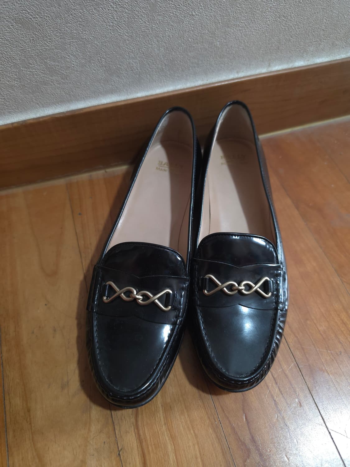 BALLY 발리 블랙 로퍼 여성 구두 상품이미지1