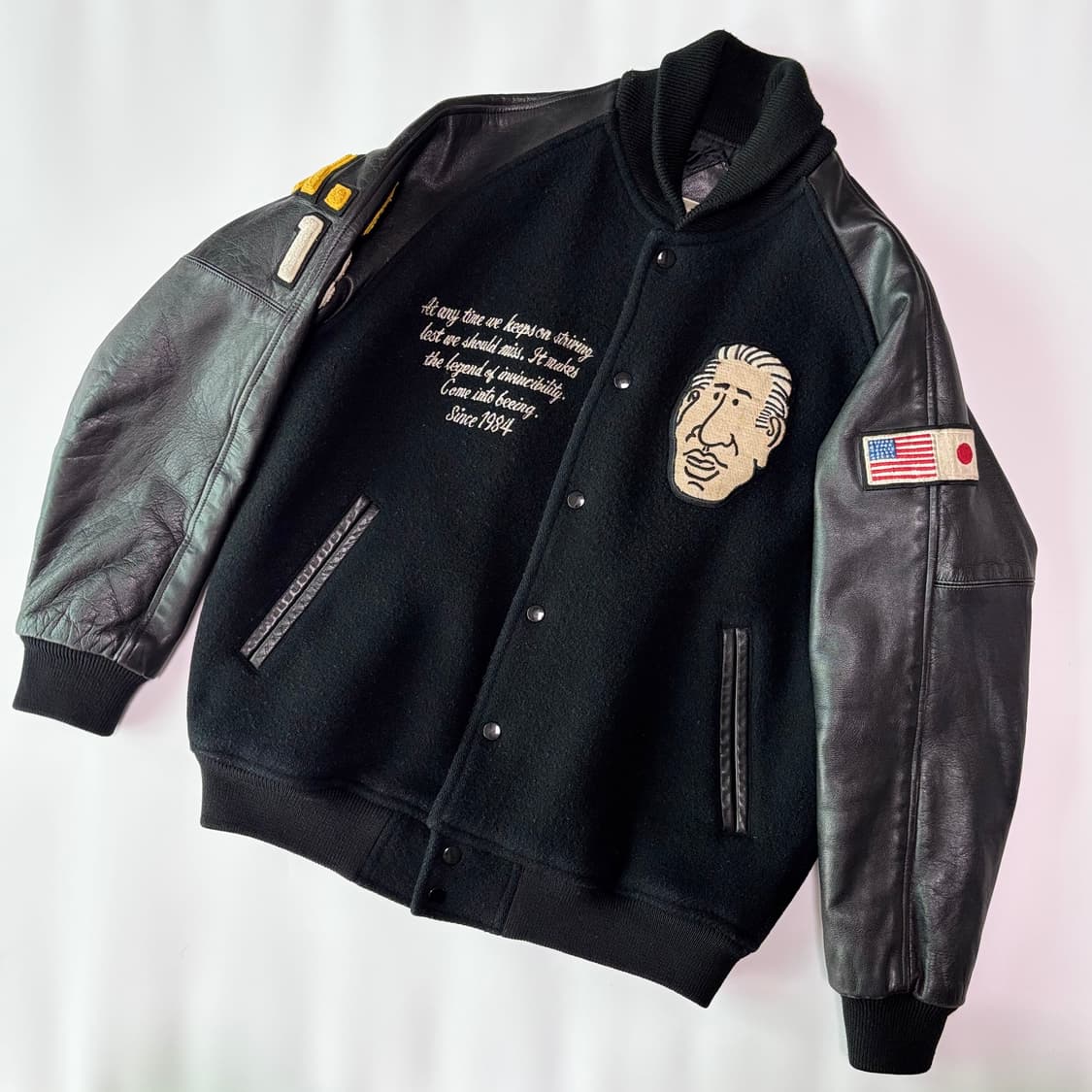 JANNU 메지로 도쿄 ‘KONA HILTON’ 레더 슬리브 바시티 재킷 상품이미지1