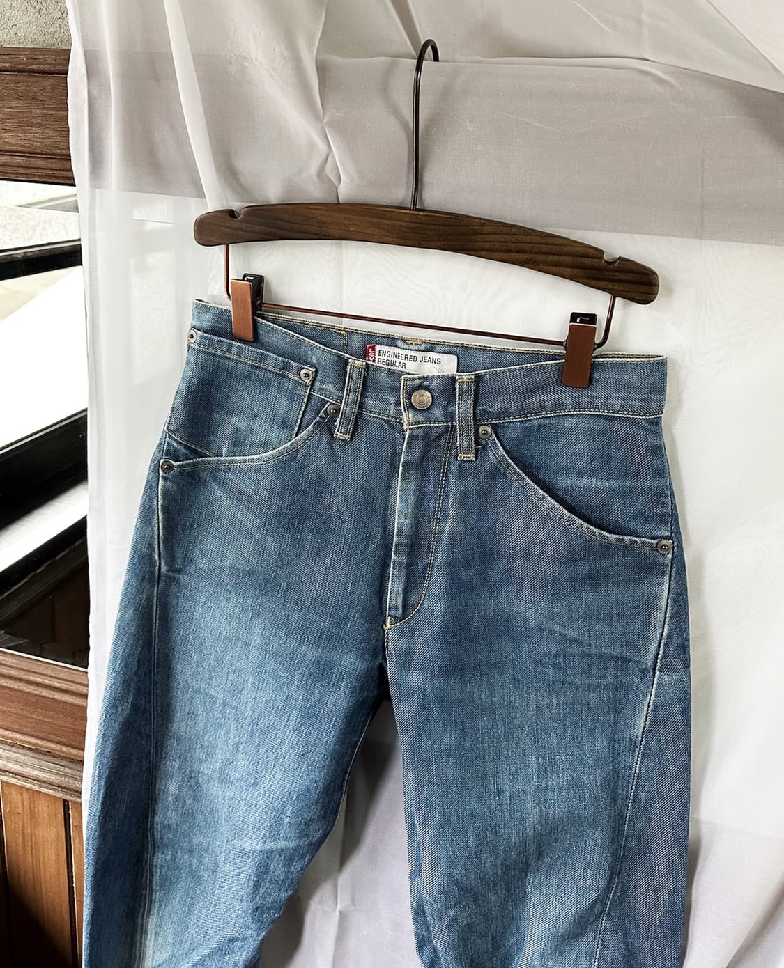 LEVI'S engineered regular blue jeans w28 상품이미지2