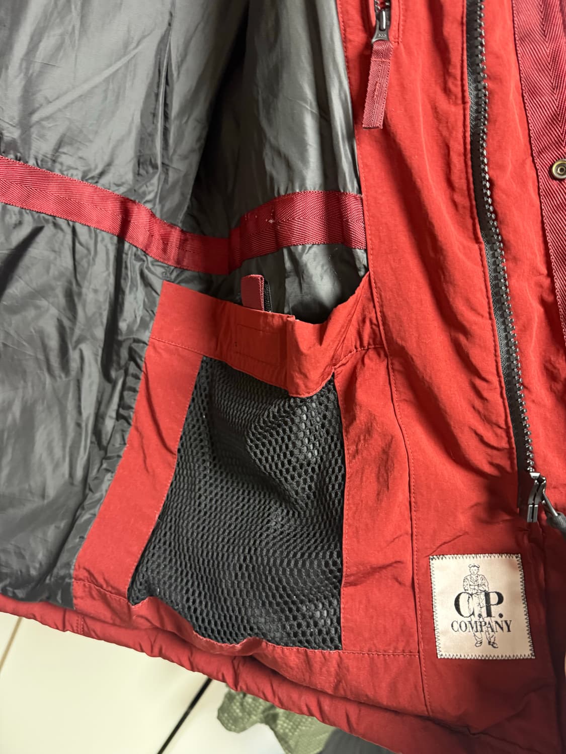 Cp컴퍼니 패딩  상품이미지3