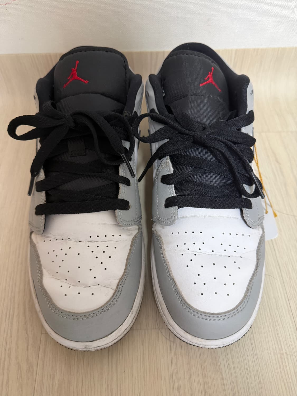 나이키 조던1 라이트 스모크 그레이 GS 로우 스니커즈 상품이미지1