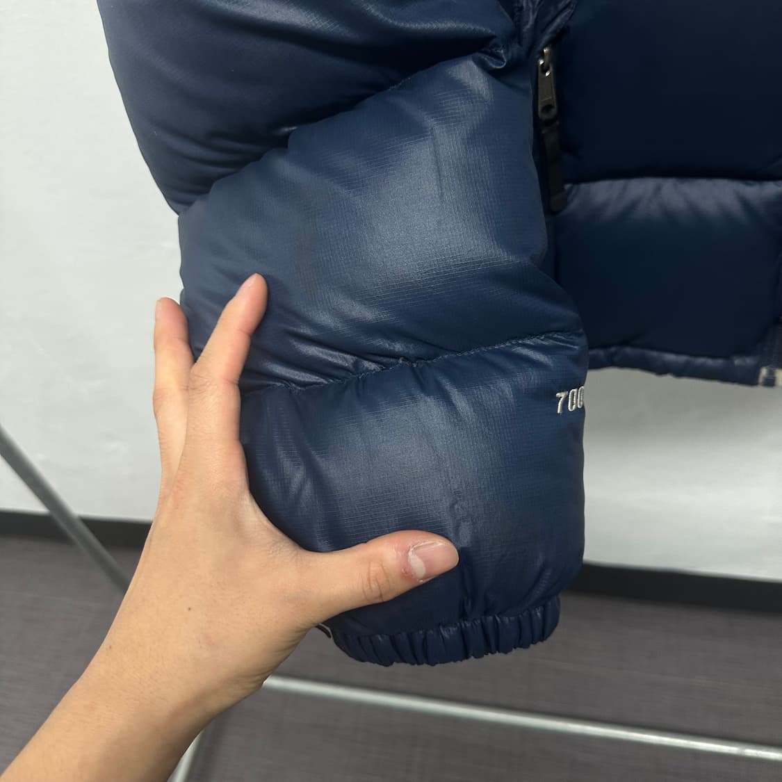 노스페이스 700 딥블루 패딩 상품이미지7