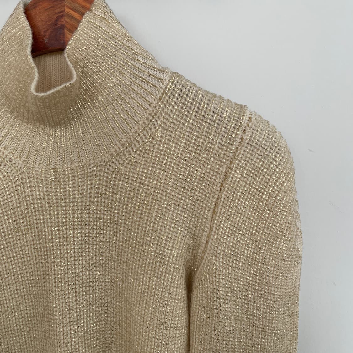 핀코 골드 펄 니트 상품이미지3