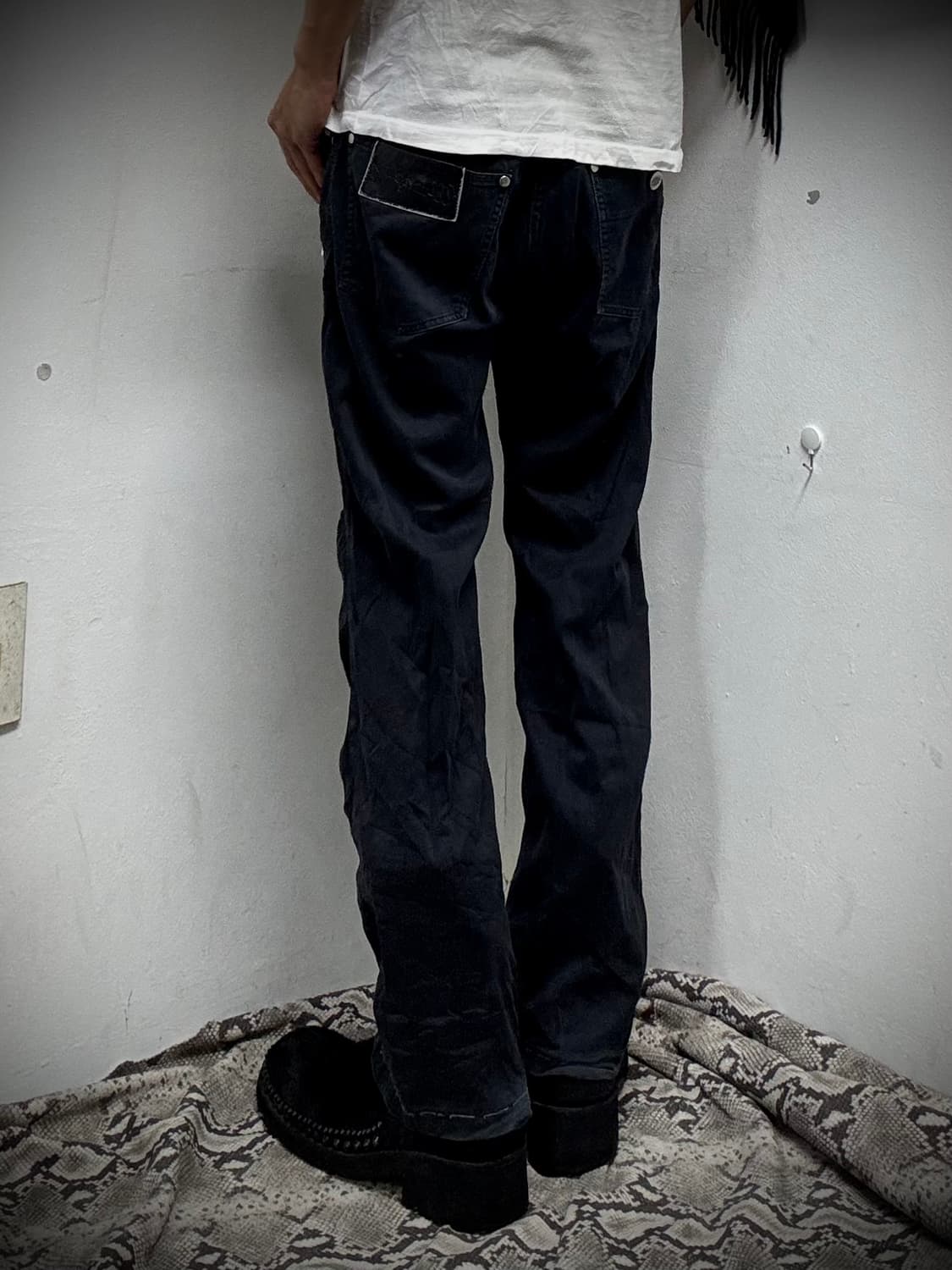“Vintage” Zipper Detail Black Pants 상품이미지8