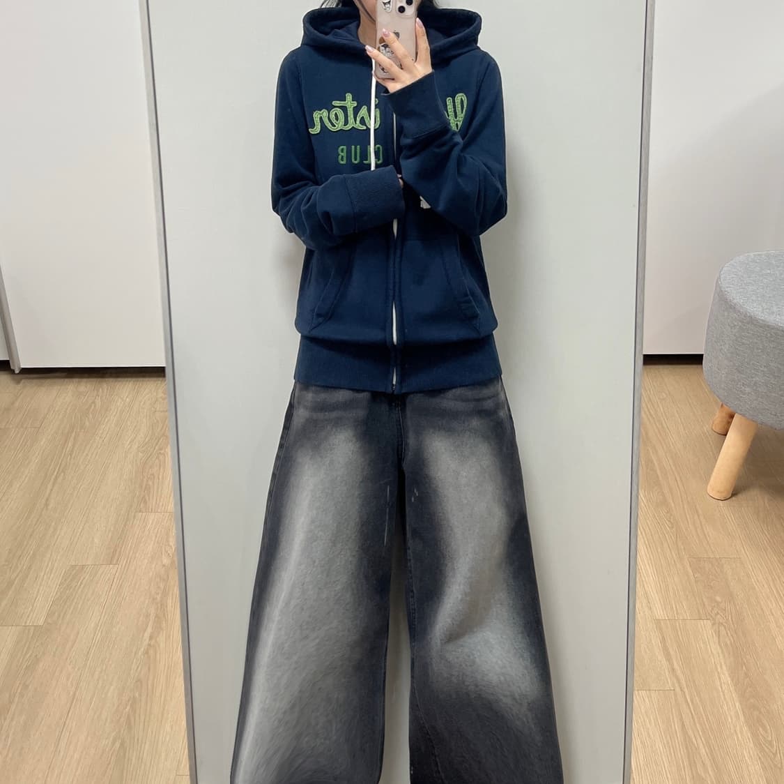 홀리스터 자수로고 네이비 후드집업 상품이미지1