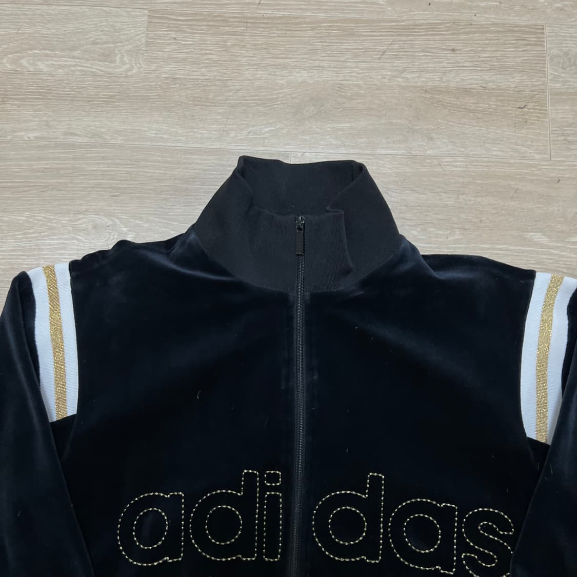 아디다스 벨로어 하이넥 벨벳 져지 트랙탑 자켓 [블랙] M/95 상품이미지2