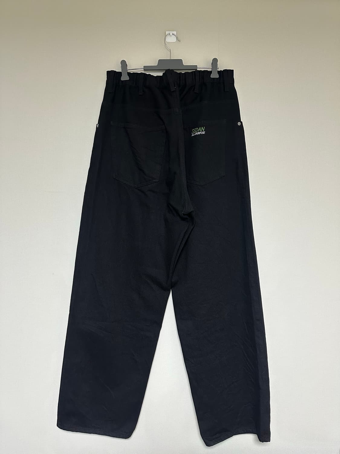 세단 올 퍼포즈 밴딩 와이드 데님 블랙 상품이미지3