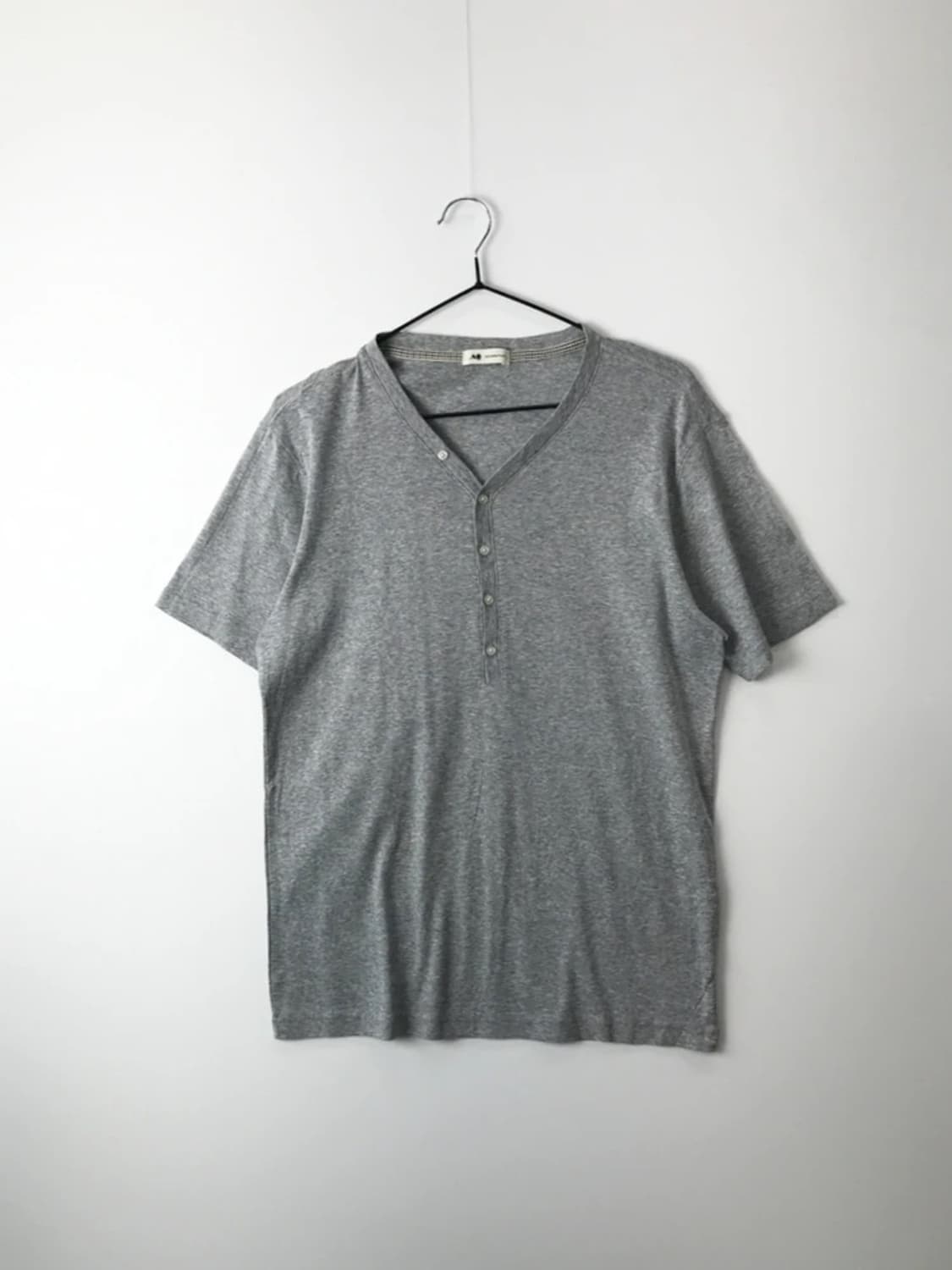 Aquascutum Gray Henley Tee 상품이미지3
