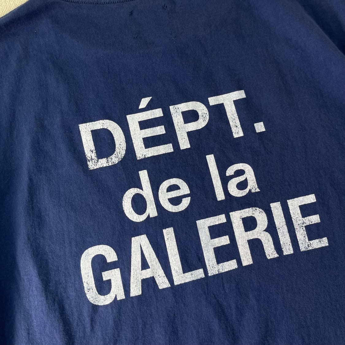 105 갤러리 디파트먼트 프렌치 네이비 반팔 티셔츠 상품이미지7