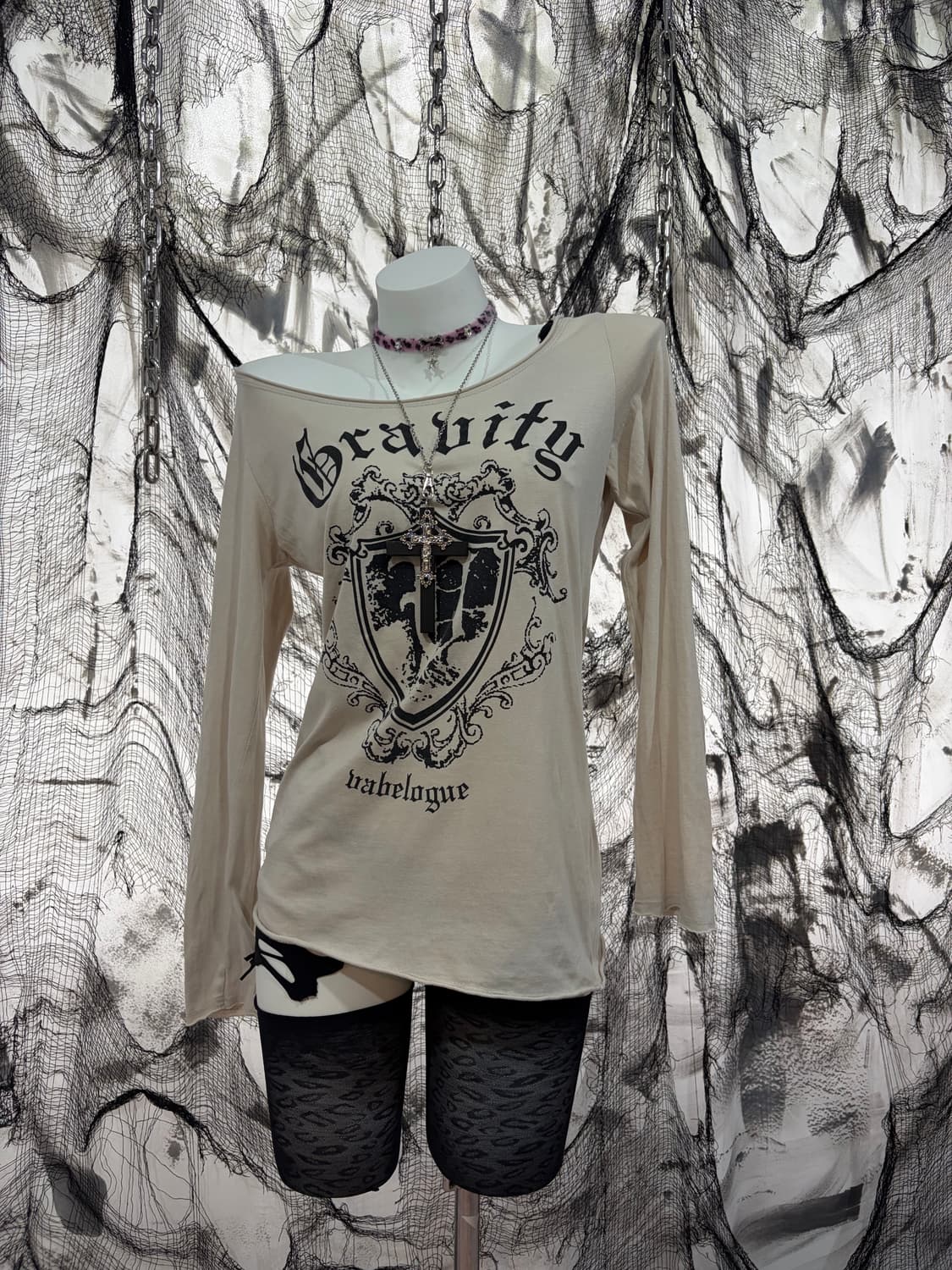 Y2k Grunge lettering off-shoulder  상품이미지6