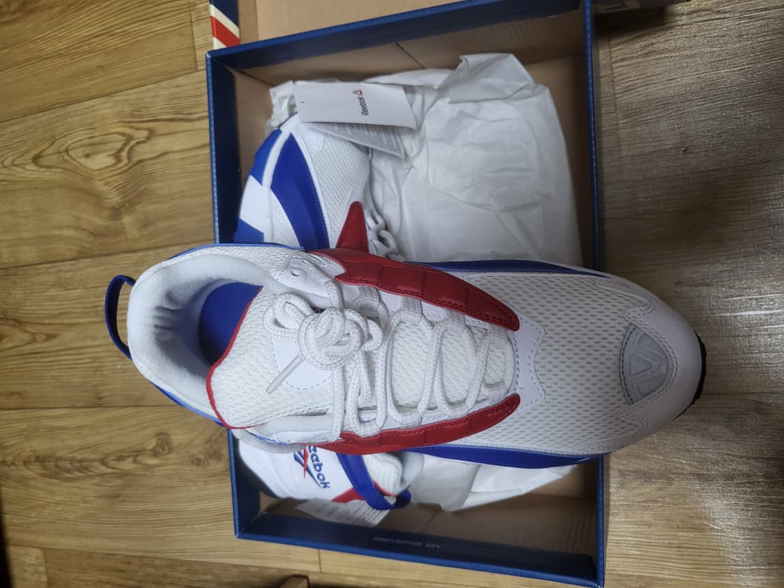 리복 인터벌96 화이트스칼렛 265mm 운동화 새상품 상품이미지3