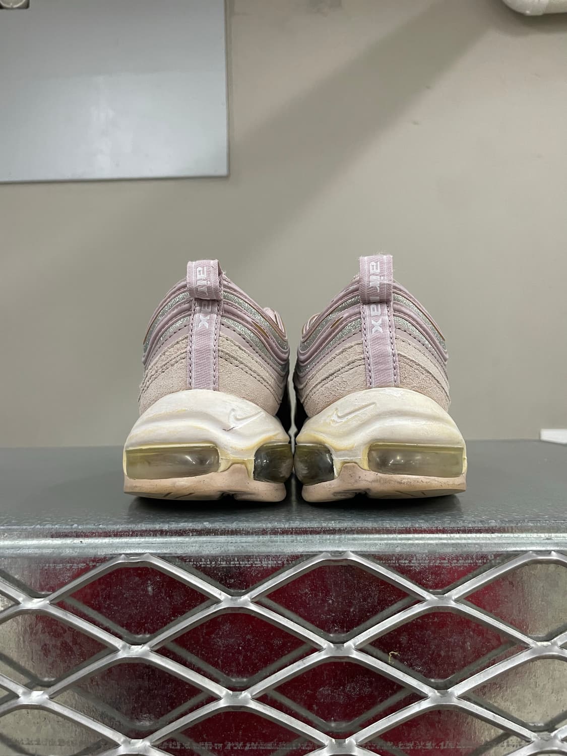 나이키 에어맥스 97 벨벳 파티클 로즈 260 상품이미지3