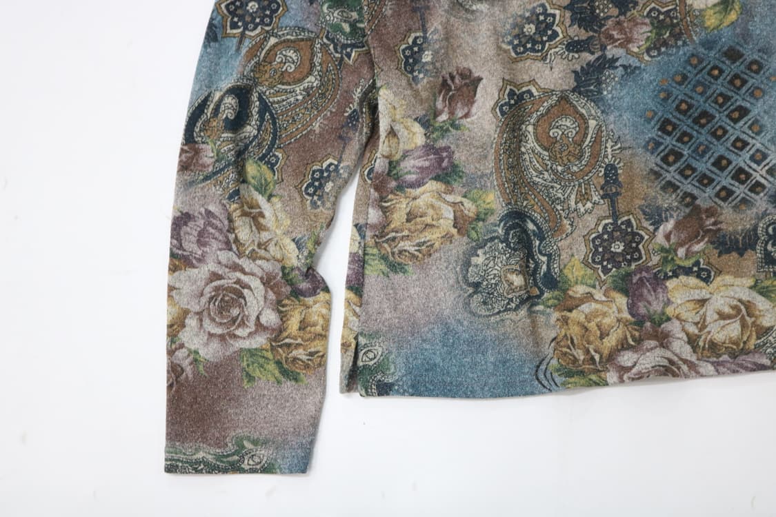 아데소(adesso) 빈티지 플라워 페이즐리 하프넥 니트 탑 (L) 상품이미지9