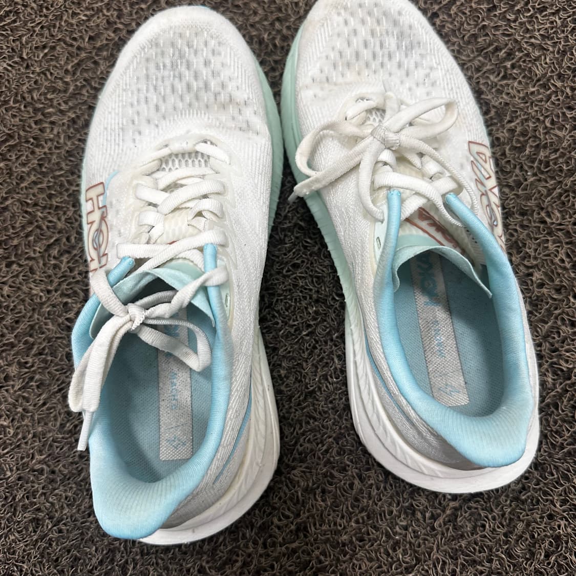 HOKA 호카 여성 마하 6 러닝화 240 상품이미지4