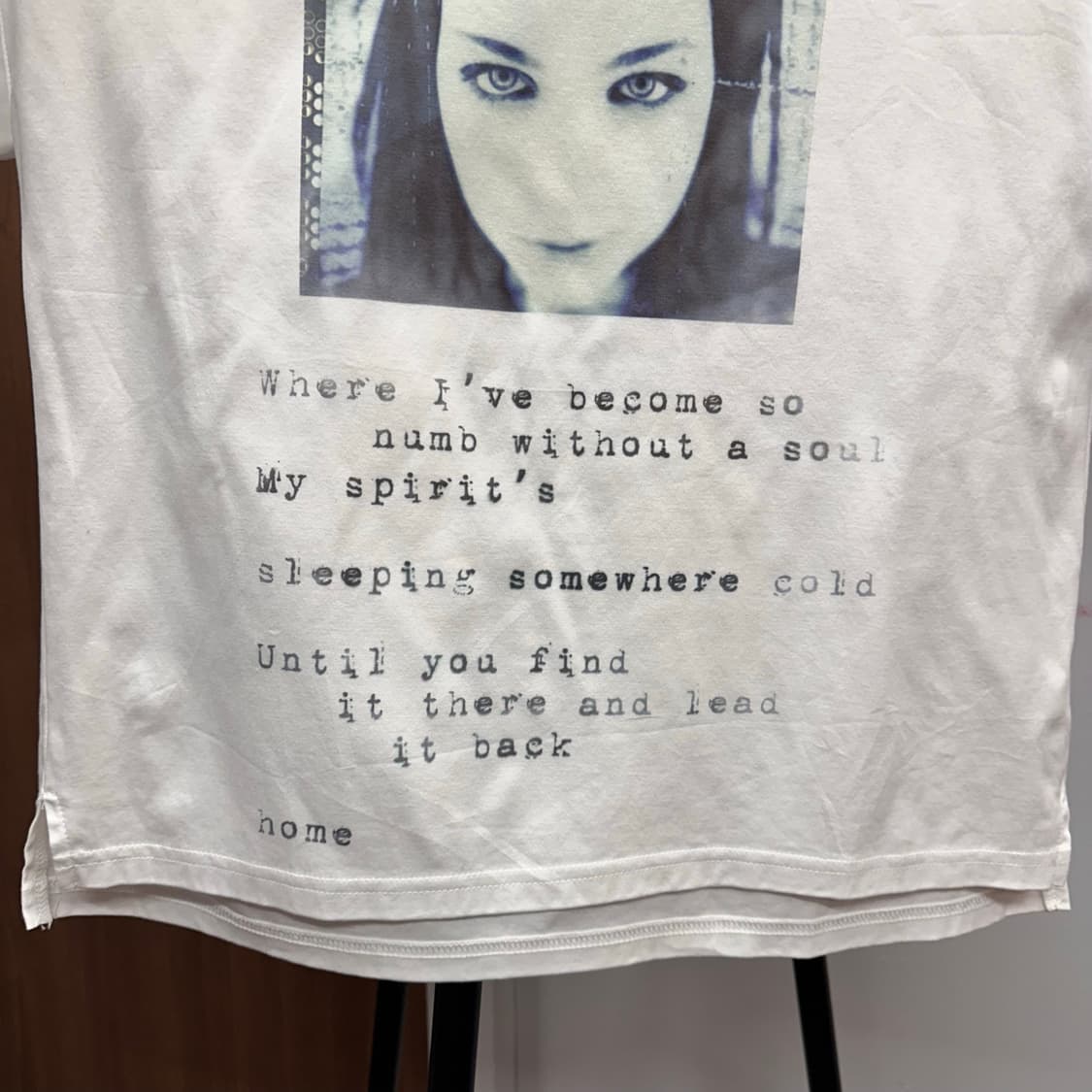 White Raglan Chiffon Sleeve Reprint T-Sh 상품이미지5