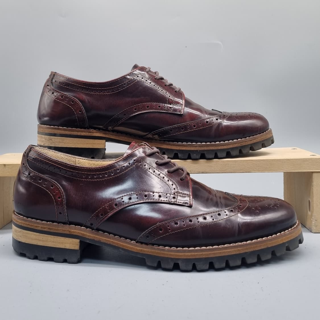 조앤슈 윙팁 남성수제구두 실사이즈255 상품이미지1