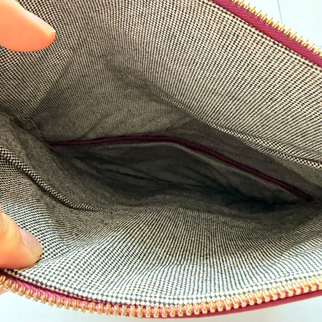 Mcm 스터드 클러치 숄더백 정품 상품이미지6