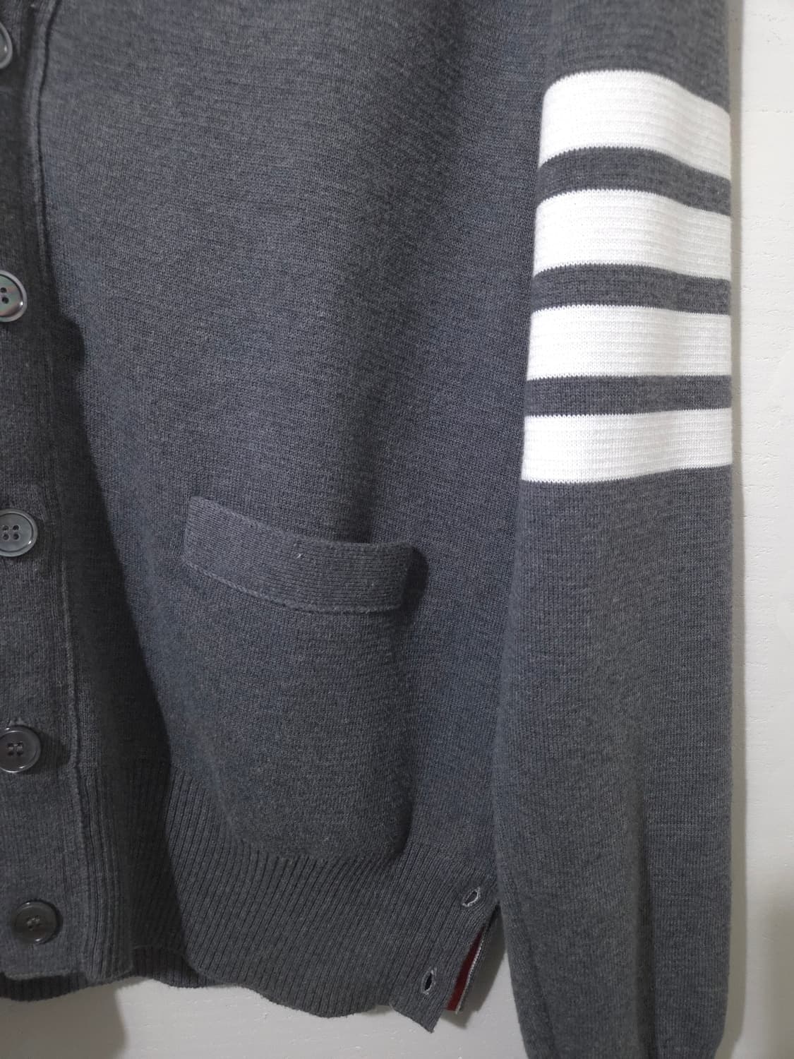 [새상품급, 2Size] 톰브라운 밀라노스티치 가디건 Gray 상품이미지6