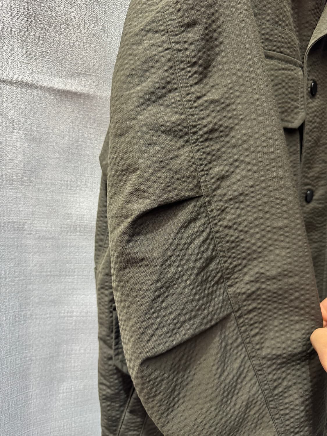 커스텀멜로우 22시즌 시어서커 필드 카키자켓 95(L) 상품이미지3