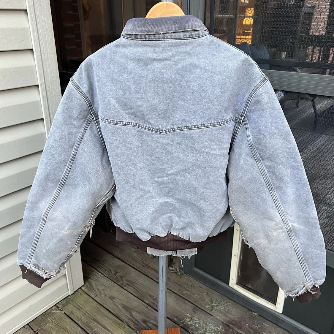 칼하트 J14 산타페 디트로이트 자켓 체스트넛 상품이미지6