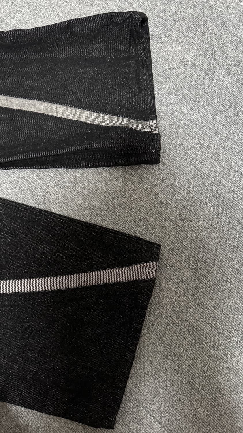 [46] 애드오프 웨이브 컬 라인 와이드 데님 팬츠 블랙 상품이미지4