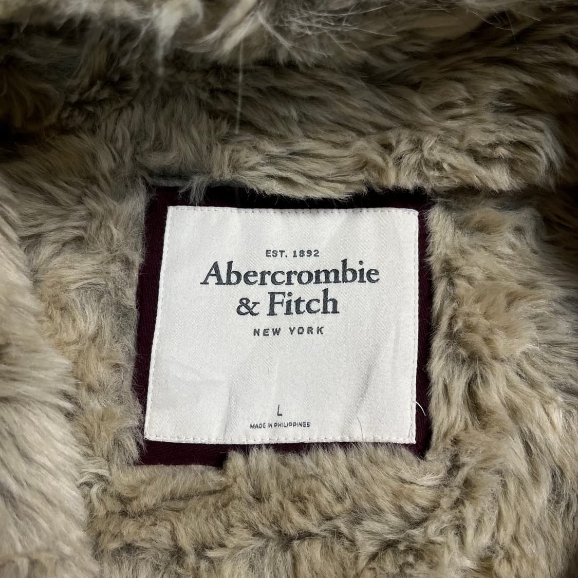 Abercrombie Deep Burgundy Wolf. Hooded z 상품이미지4
