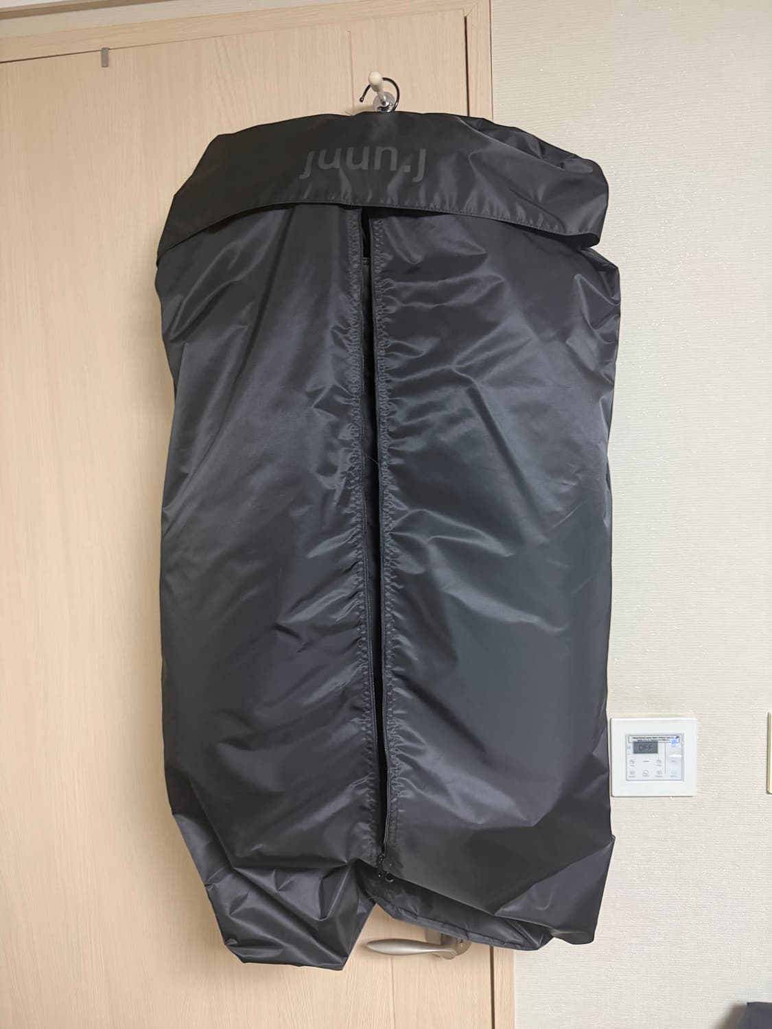 준지 오버사이즈 데님 패딩 베스트 새상품 상품이미지4