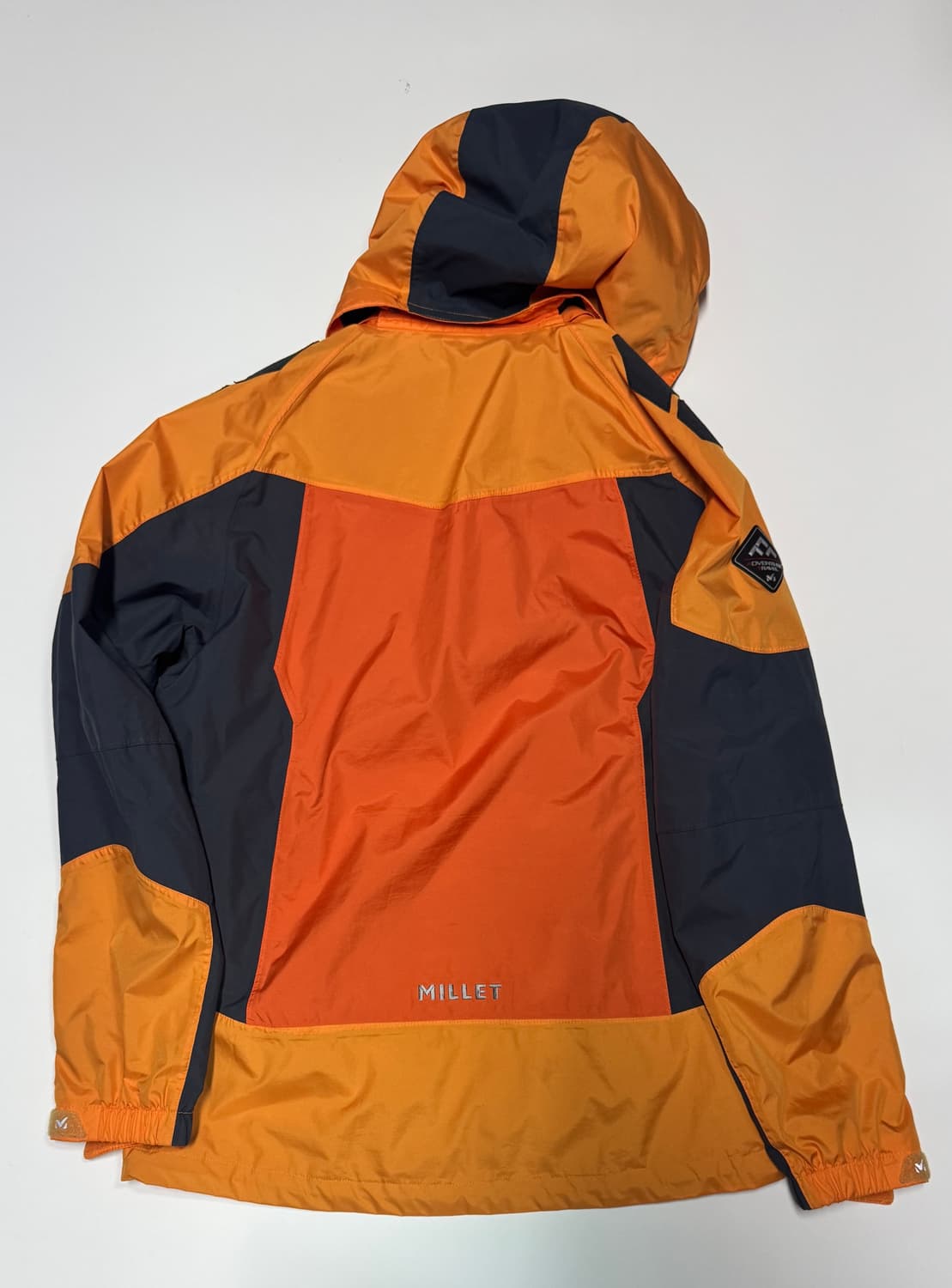 밀레 MILLET 등산 후드 바람막이 L 상품이미지2