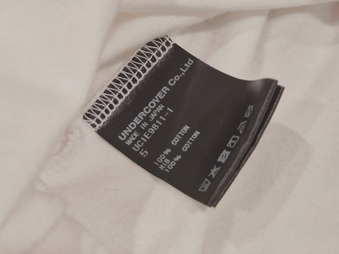 언더커버 로고 반팔 티셔츠 상품이미지4
