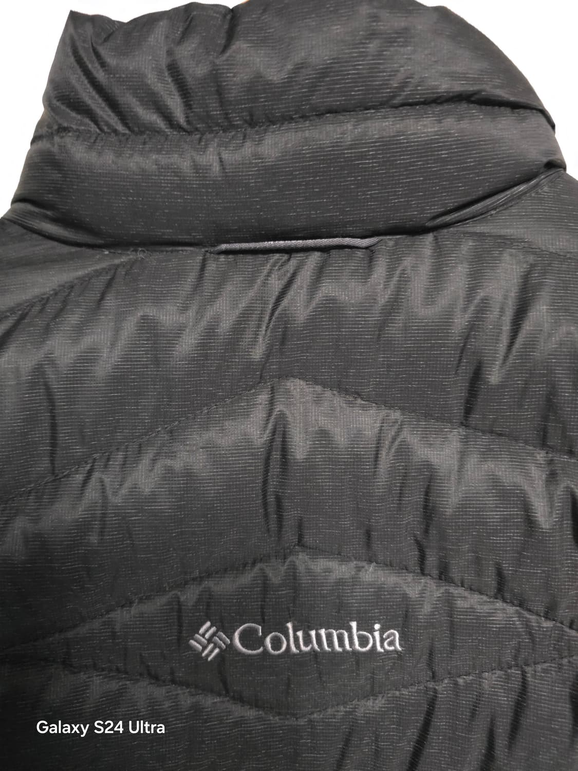 컬럼비아 구스다운 경량 패딩 L ✨️정품✨️
 상품이미지6