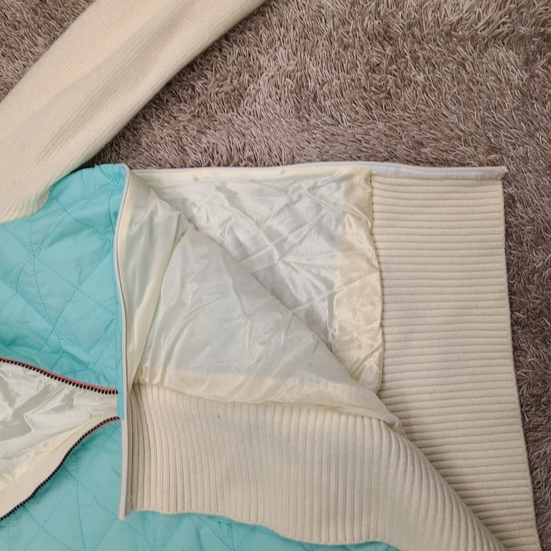 타이틀리스트​후드 패딩 방풍 스윙쟈켓​.  상품이미지4