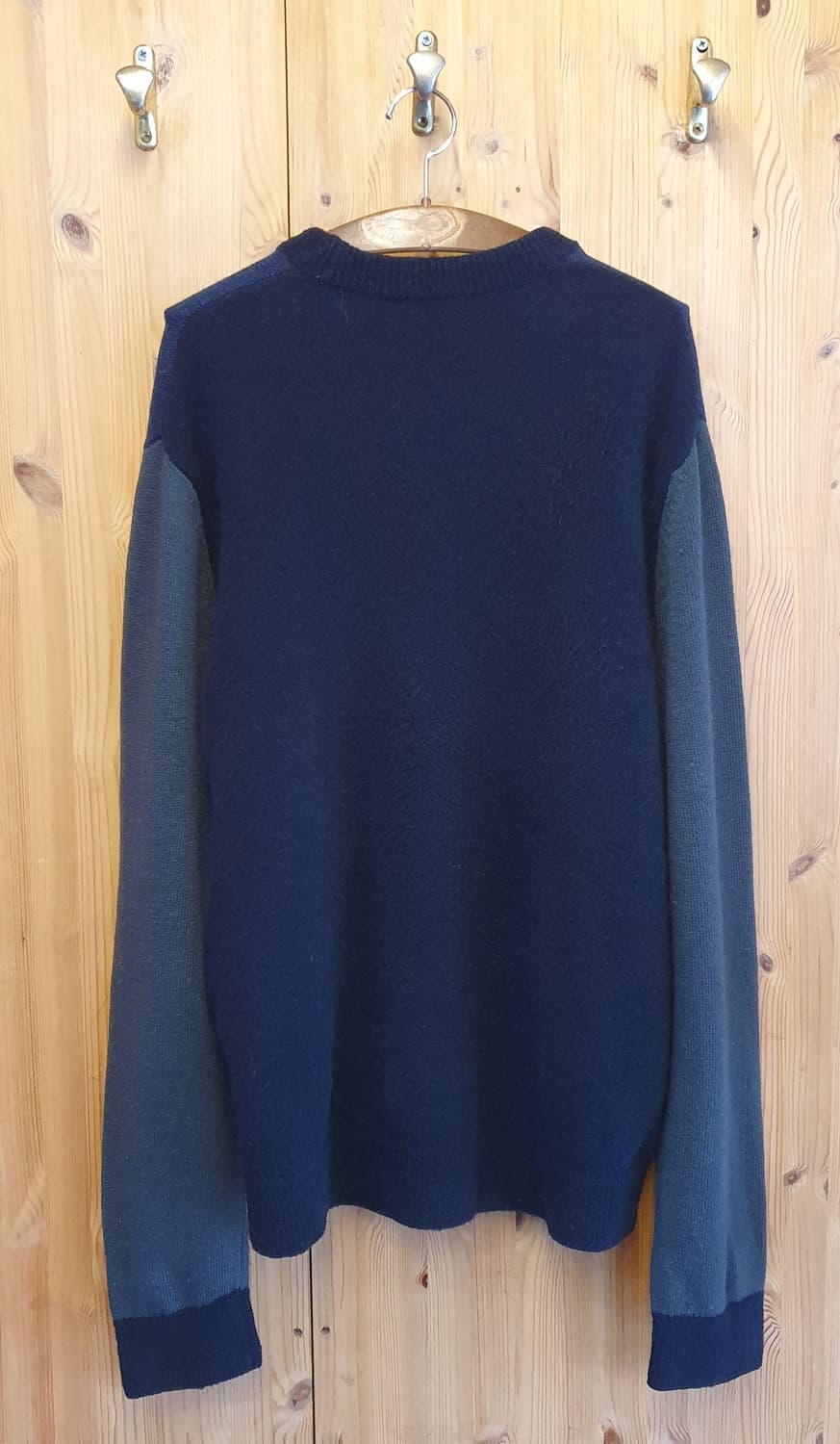 100.COS 울 라운드니트  상품이미지2