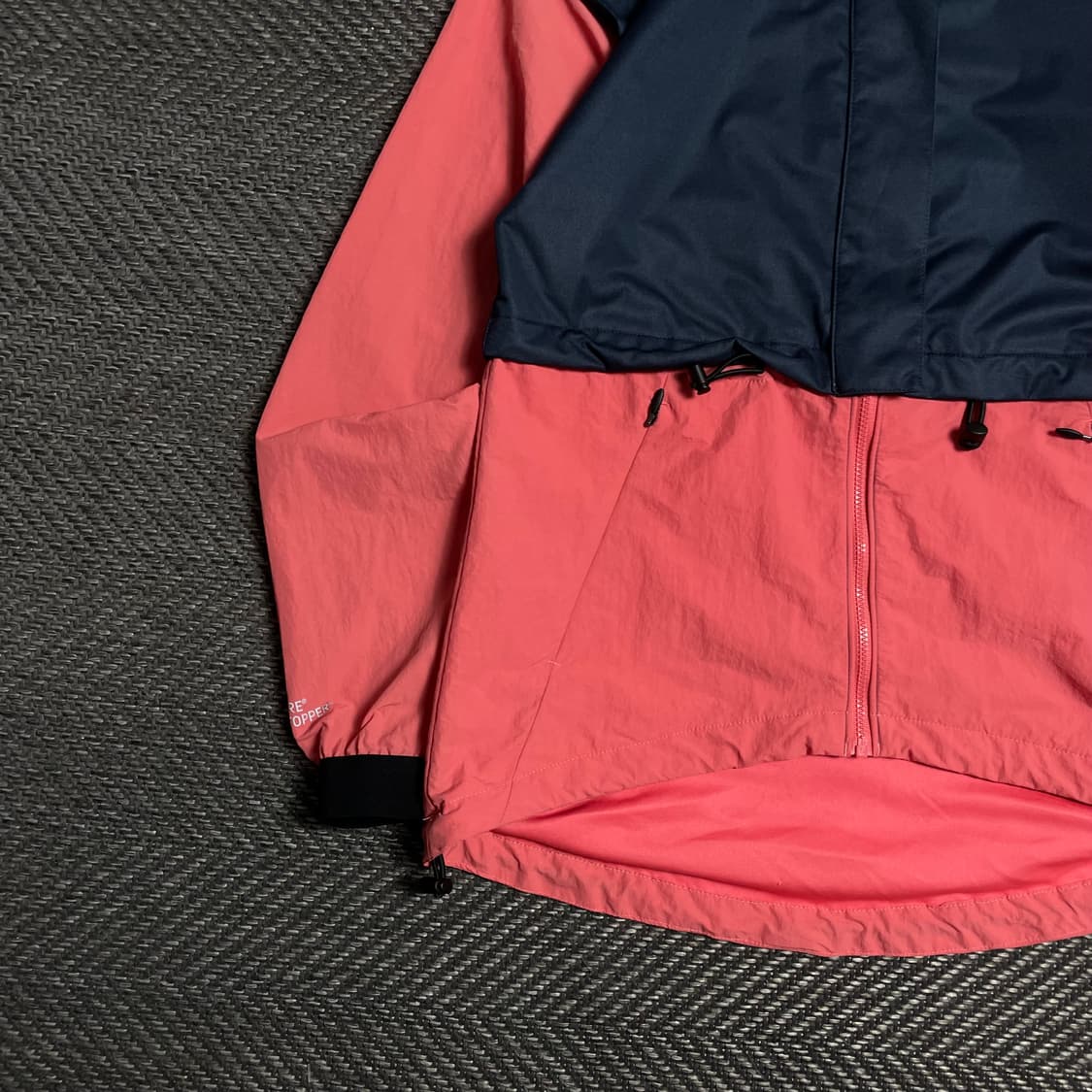 언더아머 우먼스 나일론 경량 윈드 브레이커 바람막이o 5149 상품이미지2