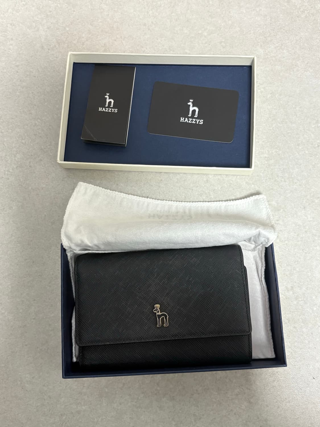 헤지스 블랙 사피아노 지갑 (중지갑) 상품이미지1