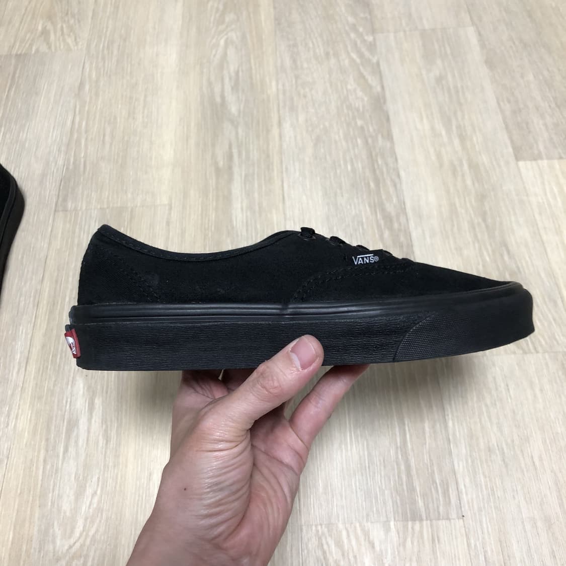 (235) 반스 VANS 어센틱 트리플 블랙 올검 상품이미지4
