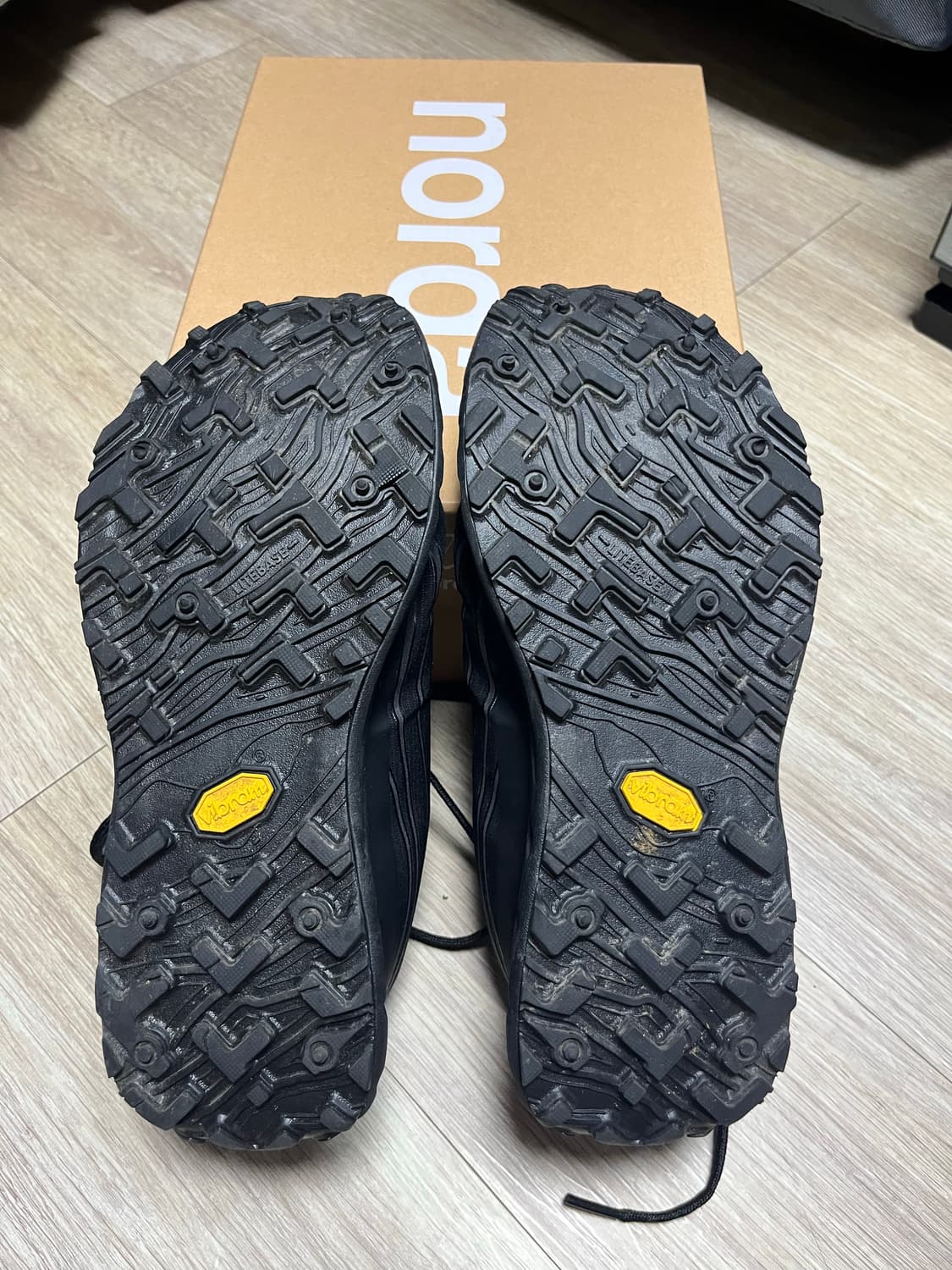 norda 002 블랙 us 9.5 상품이미지6