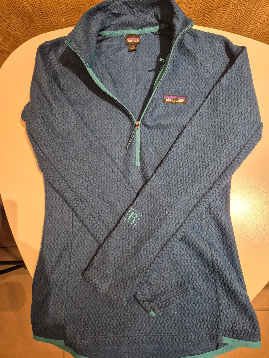 파타고니아 여성 R1 에어 집 넥 풀오버 플리스 여성 xs 90~95 내 상품이미지1