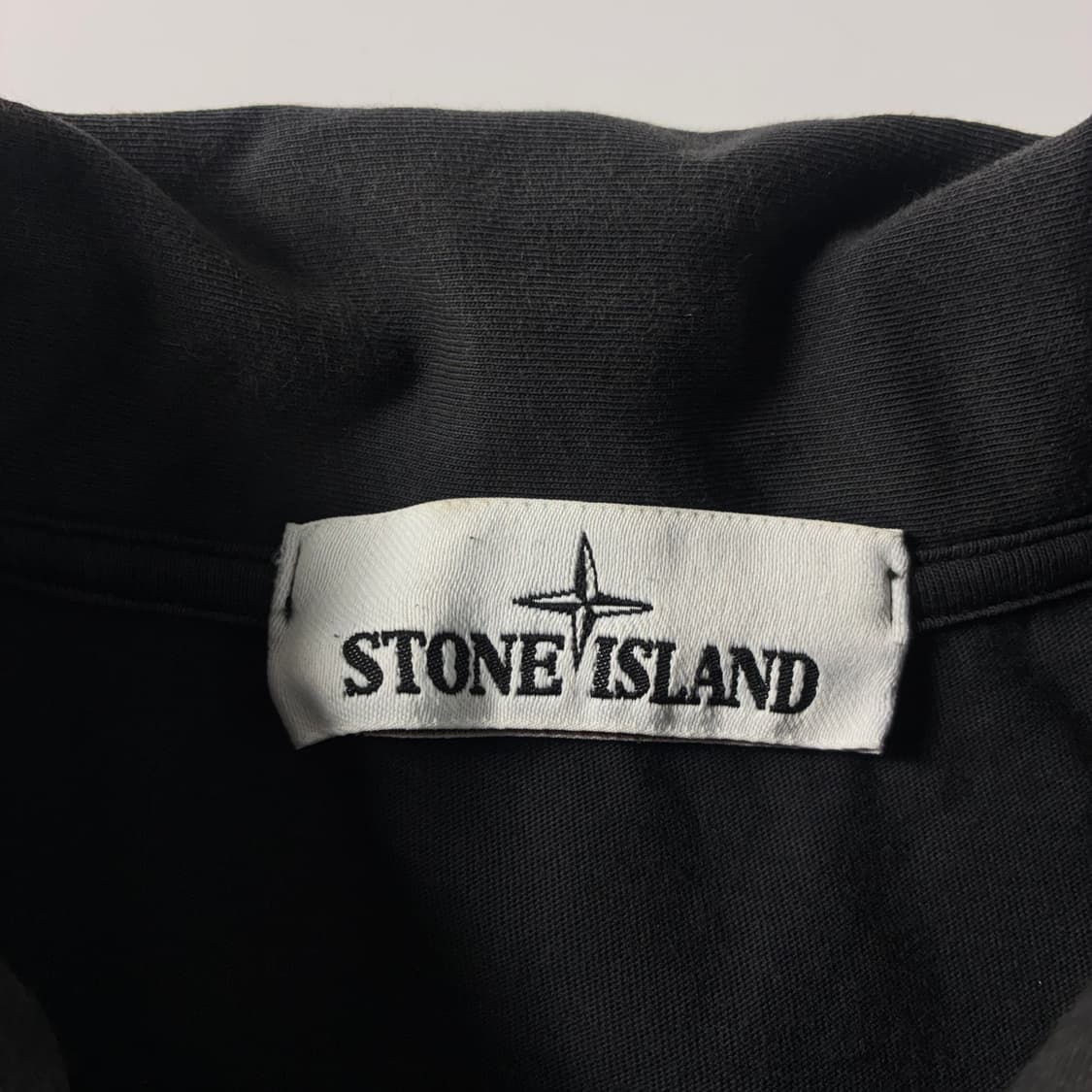 Stone island  스톤 아일랜드 스트레치 코튼 피케 폴로셔츠  상품이미지4