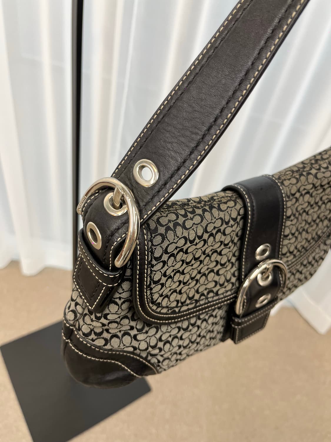 Coach Basic Shoulder Bag 상품이미지8