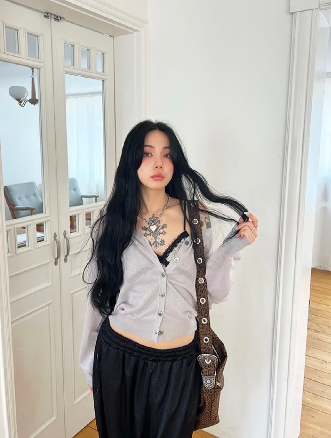 더미스테리어스호텔 시스루 가디건 상품이미지1