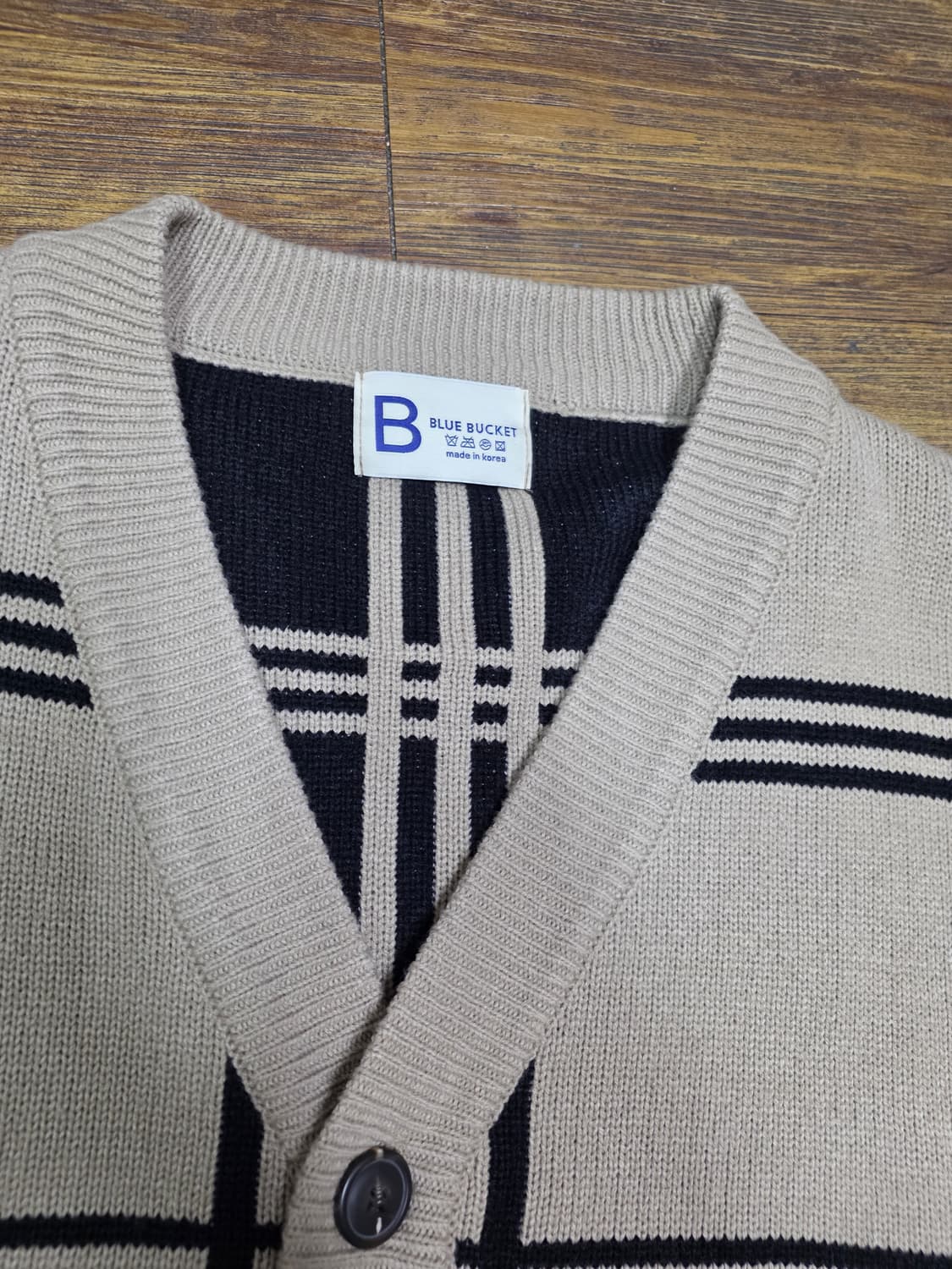 남여공용 니트가디건 미사용품  상품이미지2